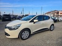 Usata Renault Clio IV 75 CV (55 kW) 2015 Beige Berlina