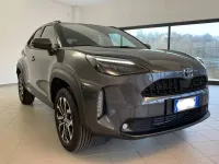 Usata Toyota Yaris Cross Trend 92 CV (67 kW) 2023 Grigio SUV
