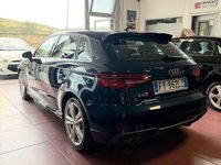 Gebraucht Audi A3 150 PS (110 kW) 2019 Blau Limousine