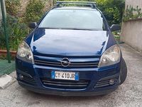 Usata Opel Astra 101 CV (74 kW) 2006 Blu Station wagon