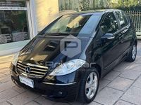 Usata Mercedes A180 Elegance 109 CV (80 kW) 2007 Nero Utilitaria