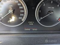 Usata BMW 520 Luxury Line 190 CV (139 kW) 2014 Nero Station wagon