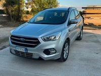 Usata Ford Kuga 120 CV (88 kW) 2017 SUV