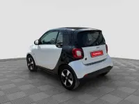Usata Smart ForTwo Electric Drive Passion 41 kW (56 CV) 2021 White con cella nera