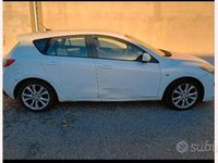 Usata Mazda 3 109 CV (80 kW) 2009 Bianco Berlina