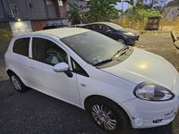 Occasion Fiat Grande Punto 75 ch (55 kW) 2011 Blanc Citadine