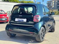 Usata Smart ForTwo Electric Drive 41 kW (56 CV) 2021 Verde Utilitaria