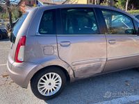 Usata Lancia Musa 90 CV (66 kW) 2008 Grigio Monovolume
