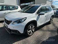 Usata Peugeot 2008 Allure 99 CV (72 kW) 2017 Bianco SUV
