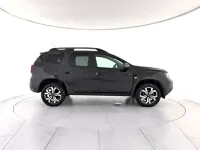 Usata Dacia Duster Journey 101 CV (74 kW) 2023 Nero nacré SUV