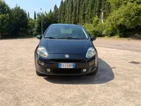 Usata Fiat Punto Lounge 77 CV (56 kW) 2016 Blu/azzurro Utilitaria