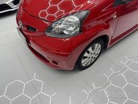 Usata Toyota Aygo 68 CV (50 kW) 2007 Rosso Utilitaria