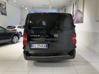 Usata Opel Zafira Life Business Edition 150 CV (110 kW) 2021 Nero Monovolume