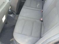 Usata VW Golf IV Trendline 75 CV (55 kW) 2004 Berlina