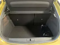 Usata Lancia Ypsilon 101 CV (74 kW) 2024 Oro Utilitaria