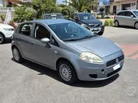 Usata Fiat Grande Punto Dynamic 90 CV (66 kW) 2006 Grigio Utilitaria