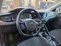 Usata VW Polo Comfortline 90 CV (66 kW) 2018 Grigio Utilitaria