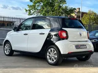 Usata Smart ForFour 71 CV (52 kW) 2018 Bianco Utilitaria