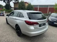 Usata Opel Astra Business 122 CV (89 kW) 2020 Grigio Berlina