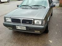 Usata Lancia Prisma 80 CV (58 kW) 1989 Gray Berlina