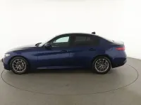 Usado Alfa Romeo Giulia 150 CV (110 kW) 2017 Azul Berlina