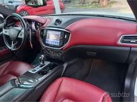 Usata Maserati Ghibli 250 CV (183 kW) 2015 Bianco Berlina