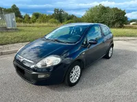 Usata Fiat Grande Punto 69 CV (50 kW) 2011 Bluazzurro Utilitaria