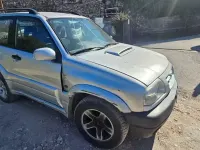 Usata Suzuki Grand Vitara 109 CV (80 kW) 2006 Grigio SUV