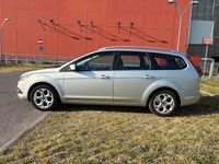 Usata Ford Focus 101 CV (74 kW) 2011 Grigio Station wagon