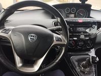 Usata Lancia Ypsilon Gold 69 CV (50 kW) 2015 Bianco Utilitaria