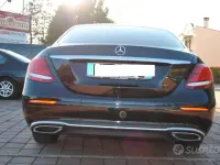 Usata Mercedes 200 60 CV (44 kW) 2018 Nero Berlina