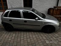 Usata Opel Corsa 75 CV (55 kW) 2001 Berlina