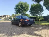 Usata Jaguar X-type 230 CV (169 kW) 2004 Bluazzurro Berlina