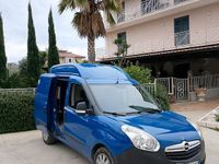 Occasion Fiat Doblò Emotion 120 ch (88 kW) 2013 Bleue Monospace