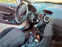 Usata Opel Corsa 75 CV (55 kW) 2011 Bianco Utilitaria