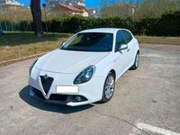 Usata Alfa Romeo Giulietta Super 120 CV (88 kW) 2017 Bianco Utilitaria