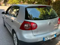 Usata VW Golf IV 105 CV (77 kW) 2005 Grigio Berlina