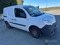 Usata Renault Kangoo 110 CV (80 kW) 2012 Bianco Monovolume