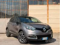 Usata Renault Captur 90 CV (66 kW) 2017 Grigio SUV