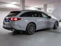 Usata Mercedes E220 AMG Line Premium Plus 197 CV (144 kW) 2024 Grigio alpi standard manufaktu Station wagon