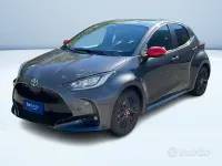 Usata Toyota Yaris Hybrid 92 CV (67 kW) 2022 Grigio Berlina