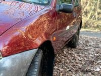 Usata Ford Fiesta 75 CV (55 kW) 1996 Berlina