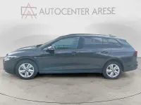 Usata VW Golf VIII Life 116 CV (85 kW) 2022 Grigio Station wagon