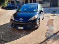 Usata Peugeot 207 88 CV (64 kW) 2007 Blu Utilitaria