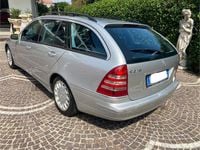 Usata Mercedes C270 Avantgarde 170 CV (125 kW) 2003 Grigio Station wagon