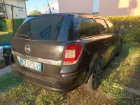 Usata Opel Astra 110 CV (80 kW) 2010 Nero Station wagon