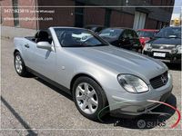 Usata Mercedes SLK200 136 CV (100 kW) 1999 Argento Cabrio
