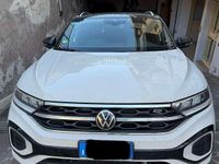 Usata VW T-Roc R-line 110 CV (80 kW) 2023 Beige SUV