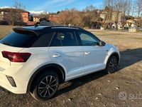 Usata VW T-Roc R-line 150 CV (110 kW) 2022 Bianco SUV