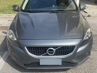 Usata Volvo V40 Business Edition 2017 Grigio Berlina